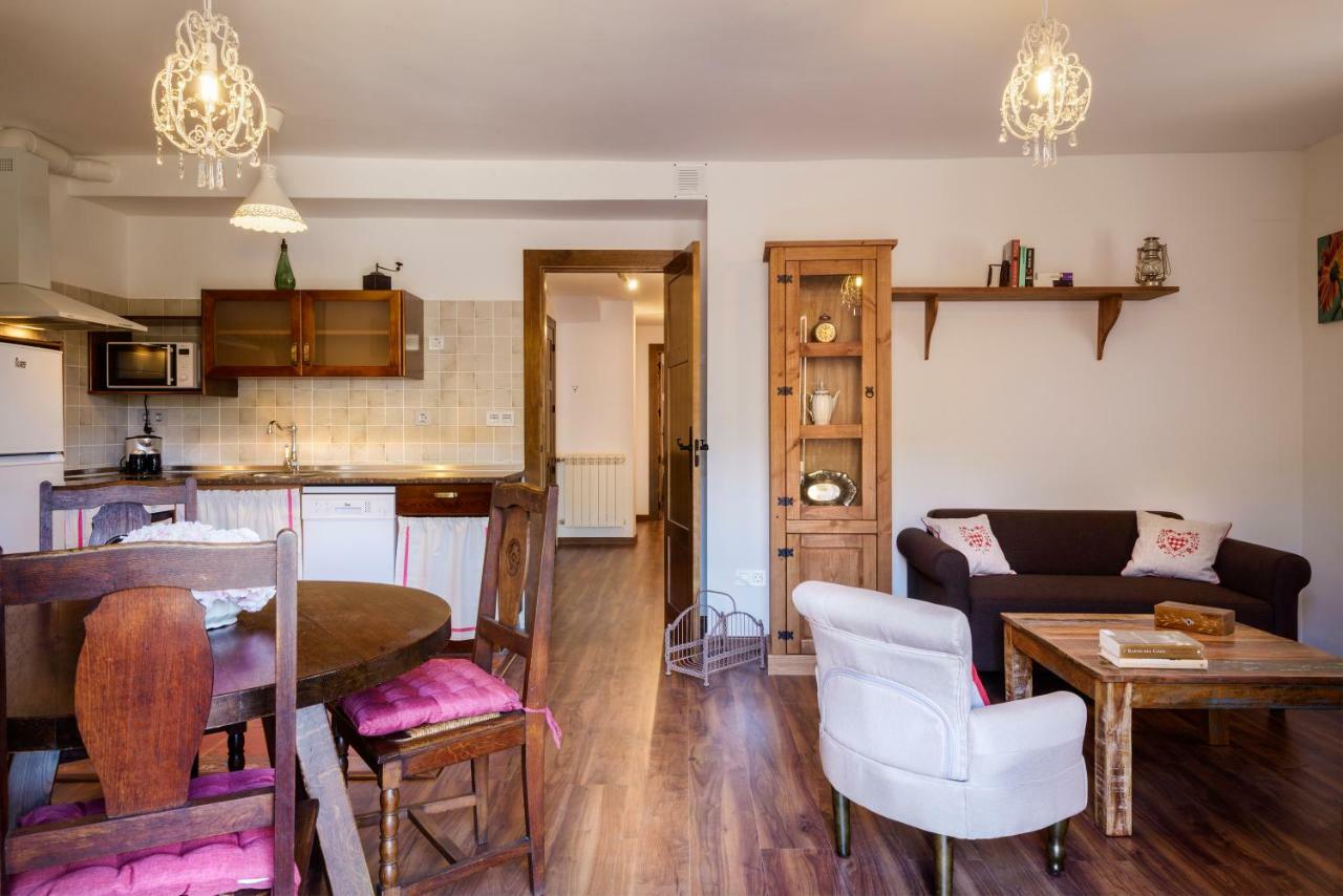 Apartamento Loft Casa Paloma Ansó Exterior foto